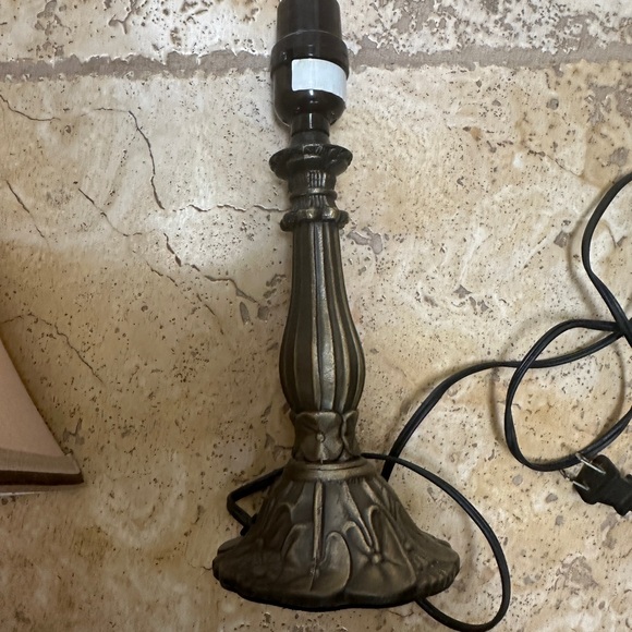 Decorative Metal Table Lamp 16" Tall - Picture 11 of 13